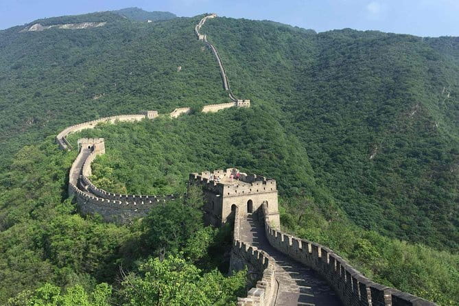 1-Day Beijing Private tour: Mutianyu Great Wall and Summer Palace - Summer Palace: Kunming Lake, Longevity Hill, and the Long Gallery