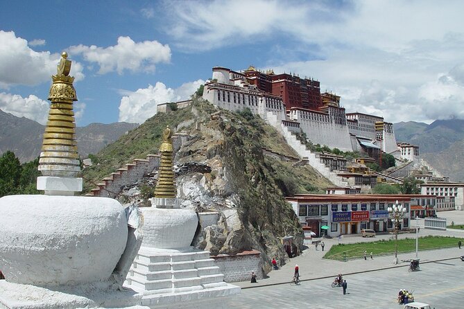11-Day Private China Tour: Beijing, Lhasa, Xi'an and Shanghai - Beijing: Forbidden City, Tiananmen, Summer Palace, and Temple of Heaven