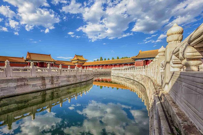 12-day Tour: Real China Highlights - Xi’an Day 4: Train in, then a Silk Road starter through the Muslim Quarter