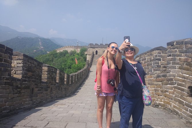 2-Day Customizable Beijing Highlight Tour with Airport Transfer Option - Value and pricing: what you really get for $520