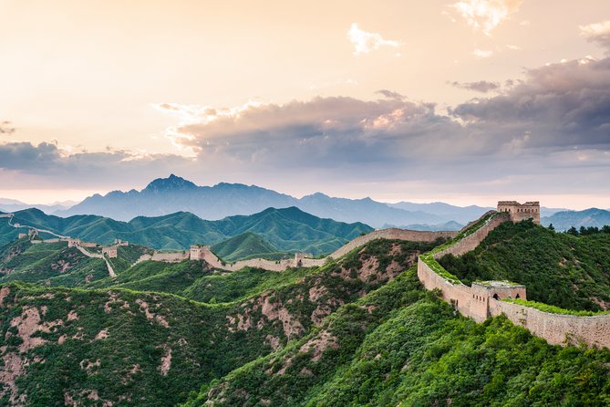 2-Day Great Wall Hiking Tour from Beijing: Jiankou, Mutianyu, Jinshanling and Simatai West - Day 1, Continued: The 7-Hour Great Wall of Gubeikou Stretch