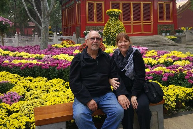 2-Day Private Beijing Tour with Forbidden City and Great Wall - Day 1: Tiananmen Square to Jingshan, then the Forbidden City highlights
