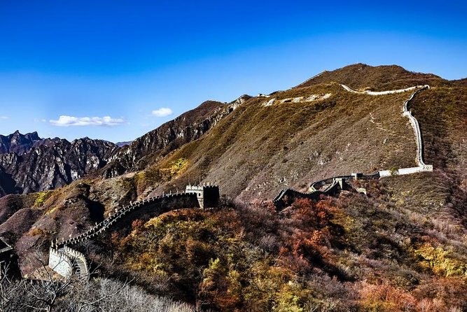 2-Day Private Classic Beijing City Sightseeing Tour Package - Day 2: Mutianyu Great Wall and Summer Palace, two very different moods