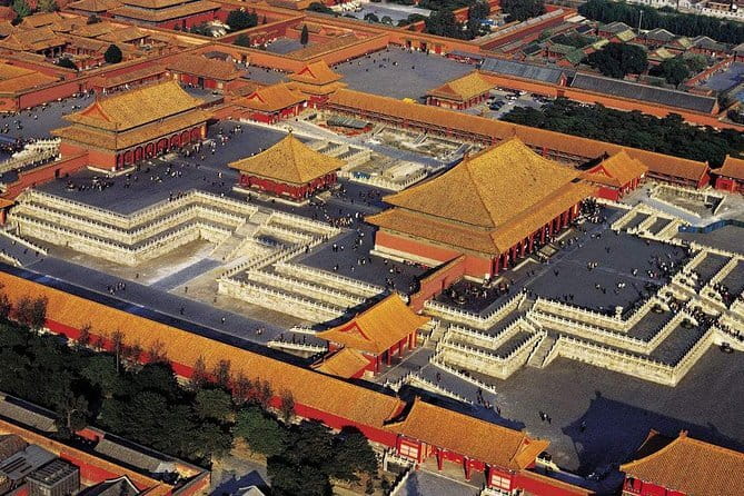 2 Days Beijing Highlights Small Group Tour with Great Wall and Forbidden City - Summer Palace: gardens, Kunming Lake, and a story about disguise