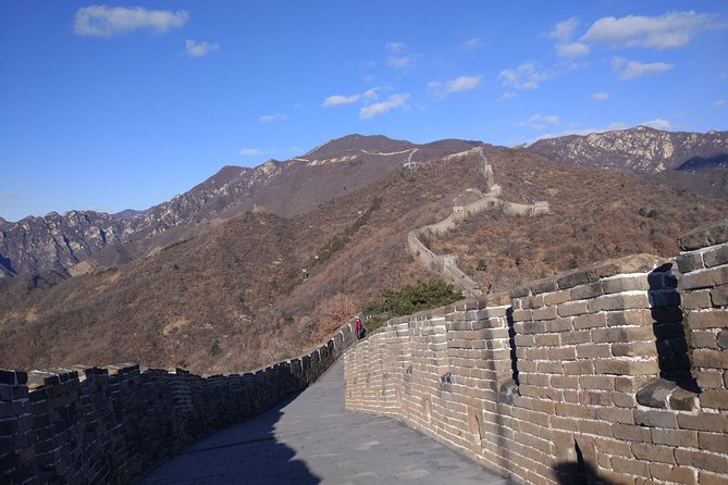 2 Sections Great Wall Hiking Tour to Mutianyu & Huanghuacheng - Private tour benefits that you will feel, not just read about