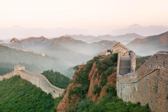 3-Day Private Hiking Adventure on the Great Wall: Gubeikou, Jinshanling and Simatai - Simatai day three: two- and three-story watchtowers and steep stair sections