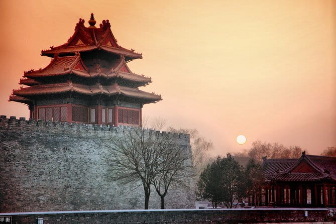 3-Night Best of Beijing Private Tour - Day 1: Temple of Heaven, then Hongqiao Market for a real shopping stroll