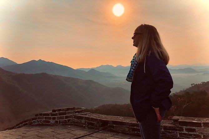4-5 hours Wild Great Wall Layover Tour with Flexible Visit Time - The optional meal stop near the route
