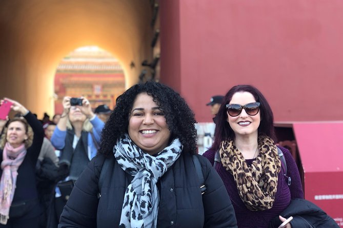 4 hrs Beijing Forbidden City Tour with Lunch or acrobatic Show - A half-day tour that protects your time in Beijing