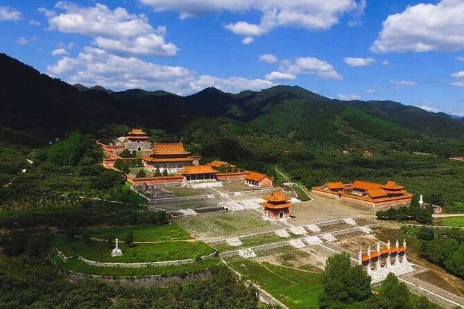7 Days China Ancient Capitals Tour of Beijing-Luoyang-Xian by High Speed Trains - Day 2 at Mutianyu Great Wall and Dingling Underground Palace