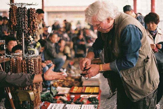 798 Art Zone, Panjiayuan Antique Market And Taikooli Private Driver Service - The Final Transfer: Back to Your Hotel or Downtown Drop