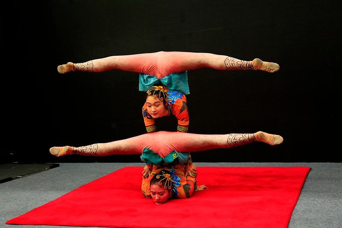 Acrobatics Show plus Ding Tai Fung Dinner Experience in Beijing - What to expect from the 3 to 4 hour timeline