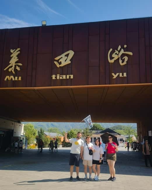 Afternoon Bus Transfer to Mutianyu Great Wall + Entry Ticket - Cable car and toboggan costs: optional, so choose with intent