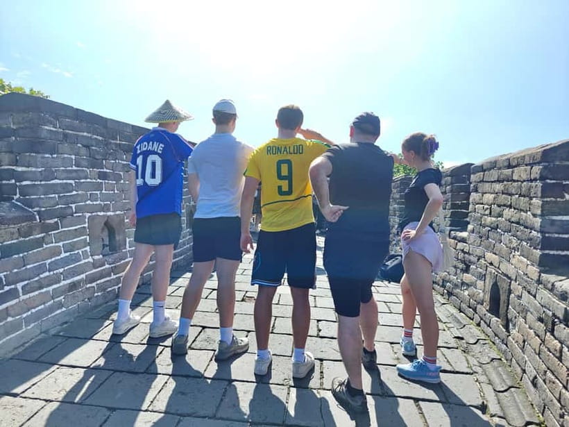 Afternoon Sightseeing Bus Guided Tour to Mutianyu Great Wall - Getting From Beijing: Meeting Point, Pickup Options, and Finding the BusDa Team