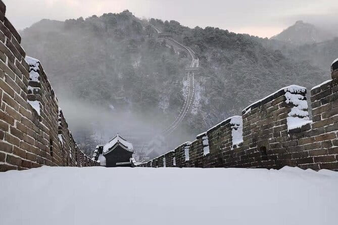 All-Inclusive Mutianyu Great Wall Hiking and Helicopter Overlook Tour - Cable car or chairlift plus toboggan: choose your comfort level
