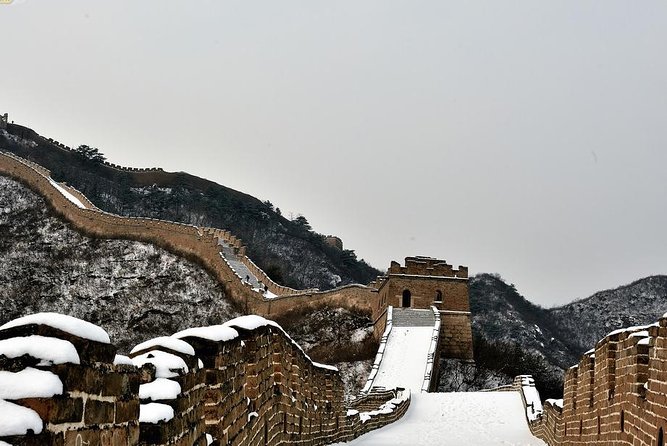 All-Inclusive Private Biking and Hiking Tour at Huanghuacheng Great Wall - Pickup From Central Beijing and the 8:00 Start