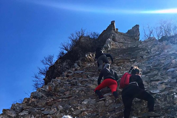All Inclusive Private Challenge Trekking at Beijing Knot and Flying Eagle Tower - Hotel Pickup, A/C Ride, and the Start Time That Sets the Tone
