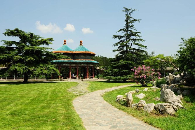 All Inclusive Private City Tour to Temple of Heaven, Tian'anmen Square Forbidden City and Summer Palace - Temple of Heaven at 8:30 a.m., the calm start you want