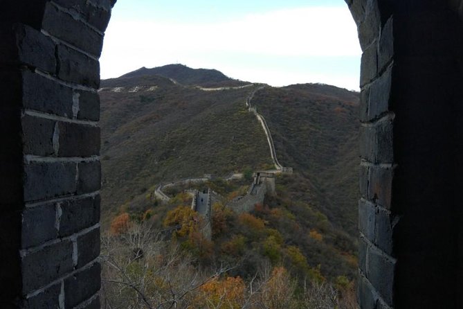 All-Inclusive Private Hiking Trip to Unrestored Great Wall Jiankou to Mutianyu - The challenging wall walk toward Mutianyu