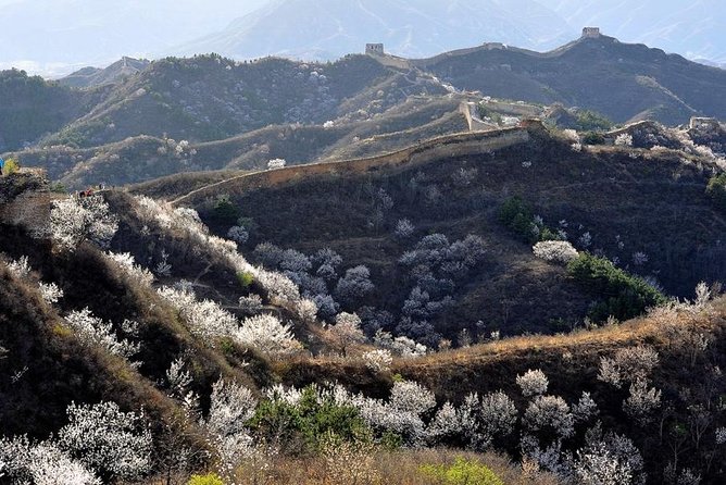 All-Inclusive Private Wild Great Wall Hiking Tour at Gubeikou - Wohushan Great Wall: Crouching Tigers on a Steep, Unrestored Wall