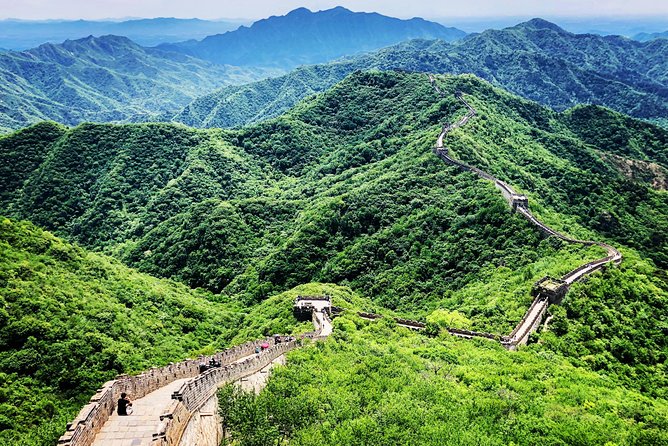 All Inclusive Tour to Great Wall Of China and Forbidden City - Tiananmen Square: start with the landmarks that set the political stage