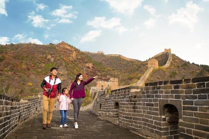 Badaling Great Wall Bus Tour - Stop at Badaling: your time on the wall, hiking or cable car