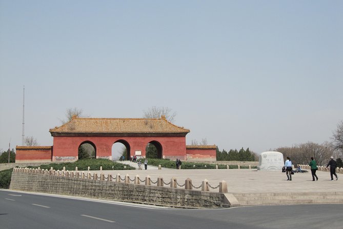 Badaling Great Wall Coach Tour from Beijing - Should you book this tour? My take on value and tradeoffs