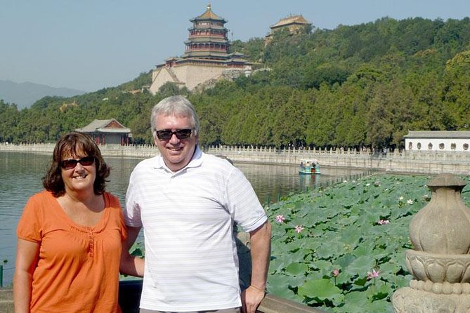 Beijing 2-Day Tours: Great Wall, Forbidden City & Top Highlights - 7:00 am start, hotel pickup, and a smooth route to Tiananmen