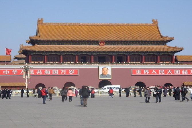 Beijing 3 Day Private in-depth Tour with All Attractions - Jingshan Park and the Bell and Drum Towers Option