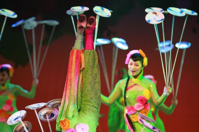 Beijing: Acrobatic Show with Peking Duck Dinner Private Tour - Hotel Pickup and The Ride to Red Theater