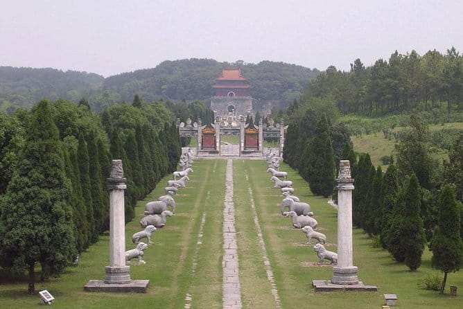 Beijing Airport Layover : Mutianyu GreatWall with Airport pickup and drop-off - Price and Value: Is $196.20 Fair for This Much Logistics?