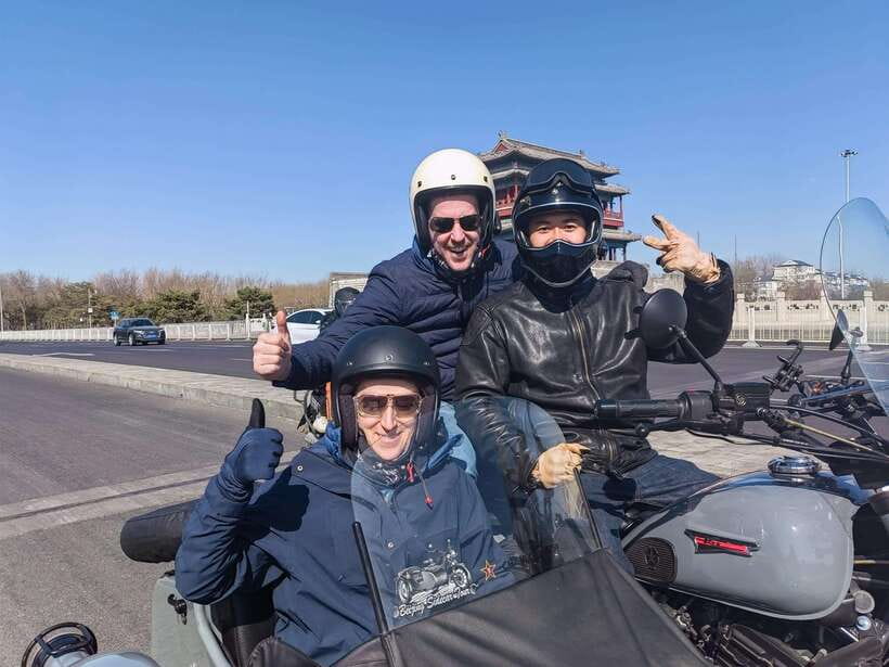 Beijing：Ancient & Modern City Tour by Sidecar(Day/Night) - Hutongs and Houhai/Shichahai: the part that feels most local