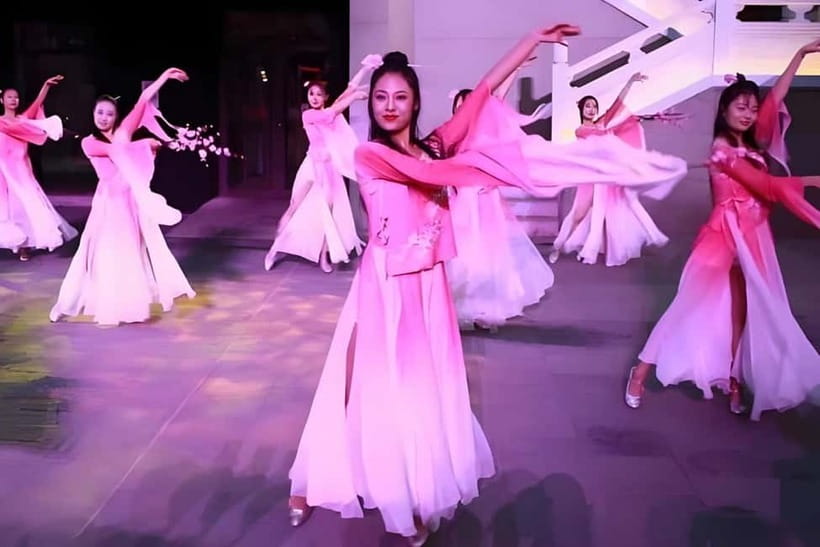 Beijing: Badaling Great Wall Night Ticket or Tours with Show - Why Badaling Great Wall at Night Feels Different