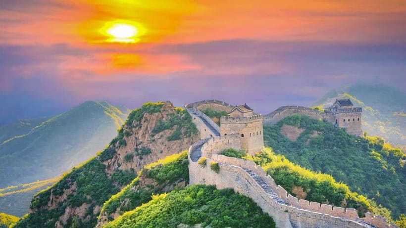 Beijing：Badaling Night Great Wall Ticket, Tour & Show - Choose Your Format: Ticket-Only, Bus Tour, or Private Transfer