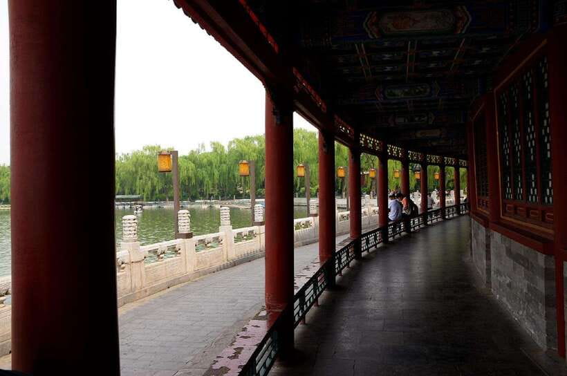 Beijing: Beihai Park Admission Ticket - Beihai Park: A Big Imperial Garden Day, Right by Beijing’s Main Sights