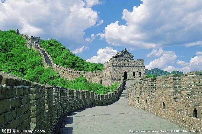 Beijing Capital Airport Layover Mutianyu Great Wall Private Tour - Mutianyu Great Wall is built for a time-crunched visit