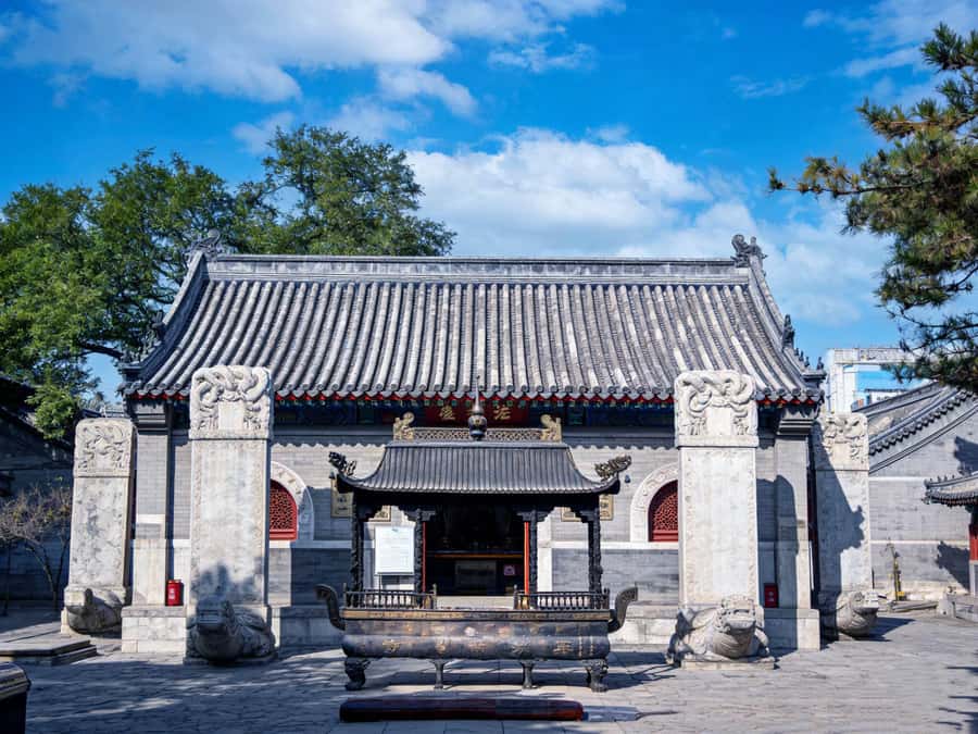 Beijing:Customizable Temple and Religious Sites Private Tour - Niujie Mosque: where a 10th-century faith meets Chinese courtyard design