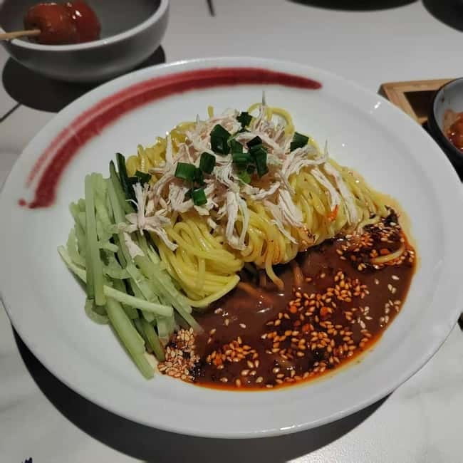 Beijing：Delicious Hutong Food Tour - Beer, Wine, Liquor, and Why the Drink Plan Matters