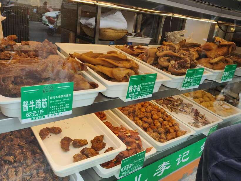 Beijing: Dim Sum Breakfast+Hutong Tour with Optional Add-Ons - Logistics You Can Actually Plan Around