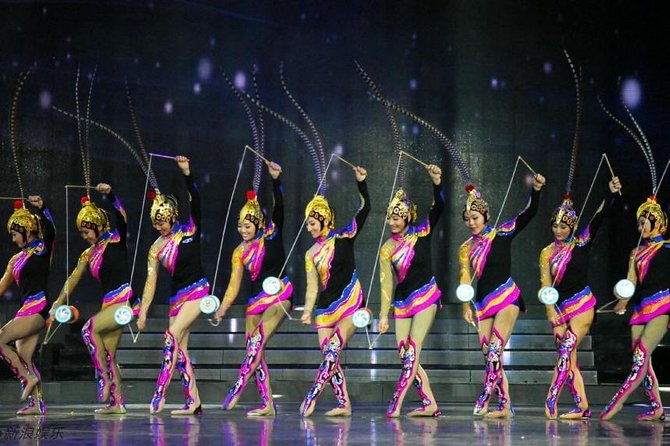 Beijing Evening Acrobatic Show in Red Theater + Private Transfer - Choosing Your Seat and Showtime: 5:30pm vs 7:15pm