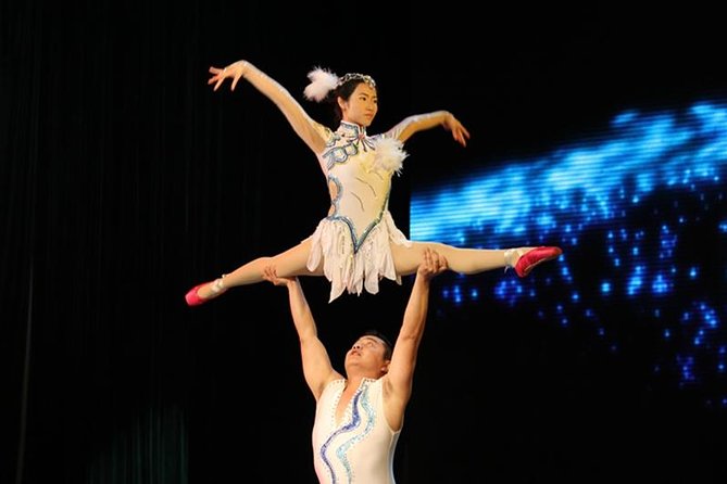 Beijing Evening Acrobatic Show with Hotel Transfer - Two showtimes, and how to pick the right one