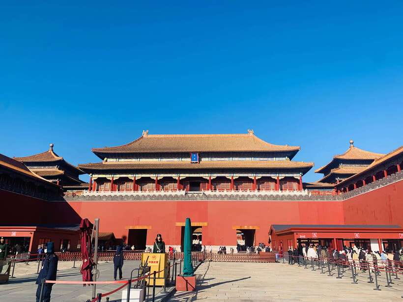 Beijing: Great Wall Layover Tour with a Native - The drive to Mutianyu, and why electric car comfort matters