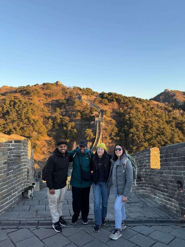 Beijing: Great Wall Layover Tour with a Native - VIP pass versus entry ticket: the money part that catches people