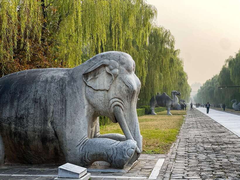 Beijing: Great Wall of China and Ming Tomb Private Tour - Getting There Early: Pickup, Timing, and Queue Pressure