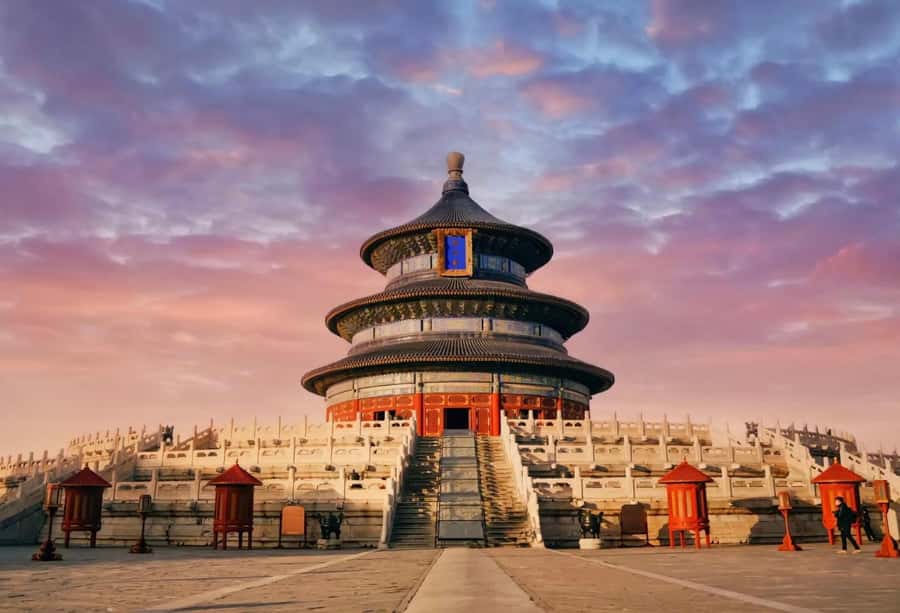 Beijing Highlights: Forbidden City, Temple of Heaven + Duck - Inside the Forbidden City: political hub meets ceremonial center
