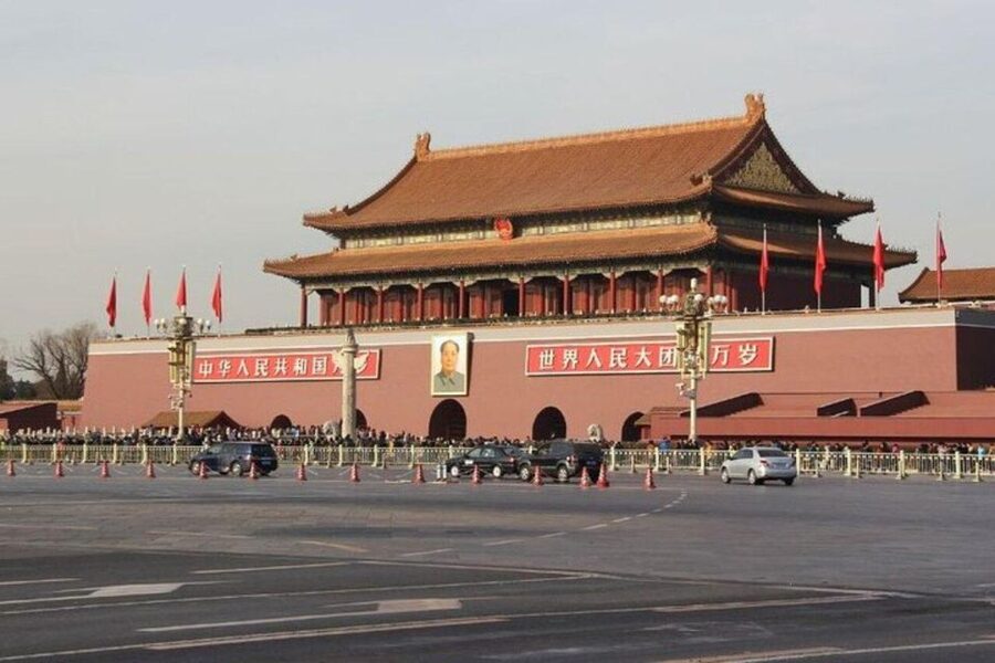 Beijing : Highlights Private Walking Tour - Houhai and the Donghuamen Subdistrict: a taste of Beijing life