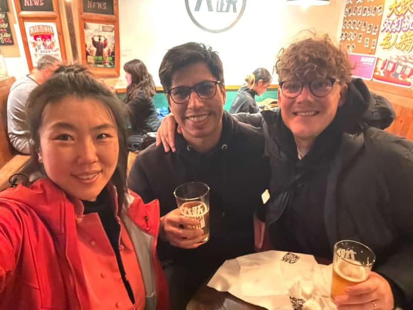 Beijing Hutong Dinner and Beer Walking Private Tour - Gulou to Shichahai by night, with real hutong energy