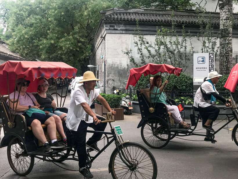 Beijing: Hutongs & Drum Tower City Walking Tour - Courtyard home visit option, ni hao, and respectful boundaries