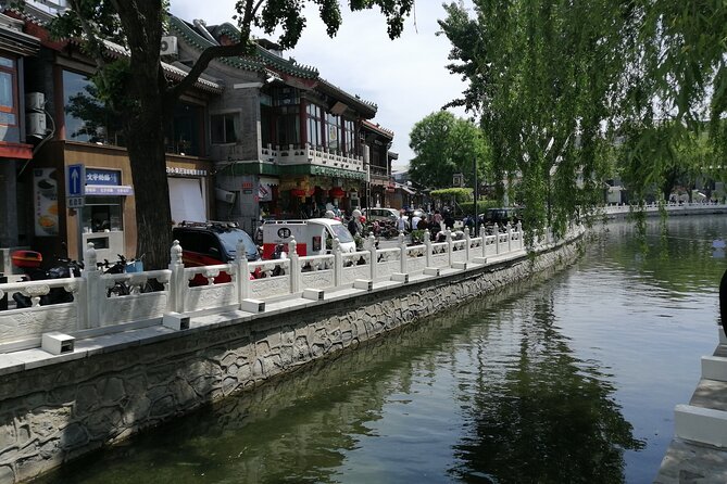 Beijing Hutongs Walking Tour - Meeting at Nanluoguxiang: Fast Start, Clear Directions