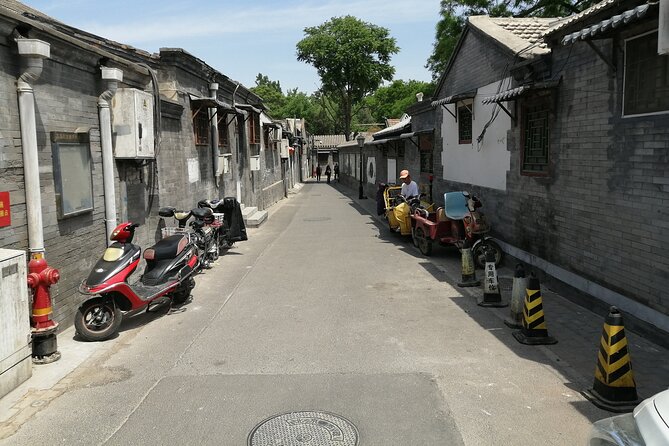 Beijing Hutongs Walking Tour - What Roy Li Teaches You Along the Way (Beyond the Sights)
